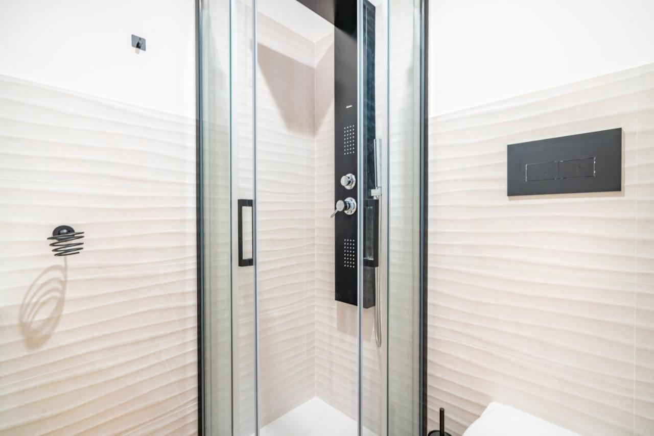 Sunscape Rooms Cagliari City Center Luaran gambar