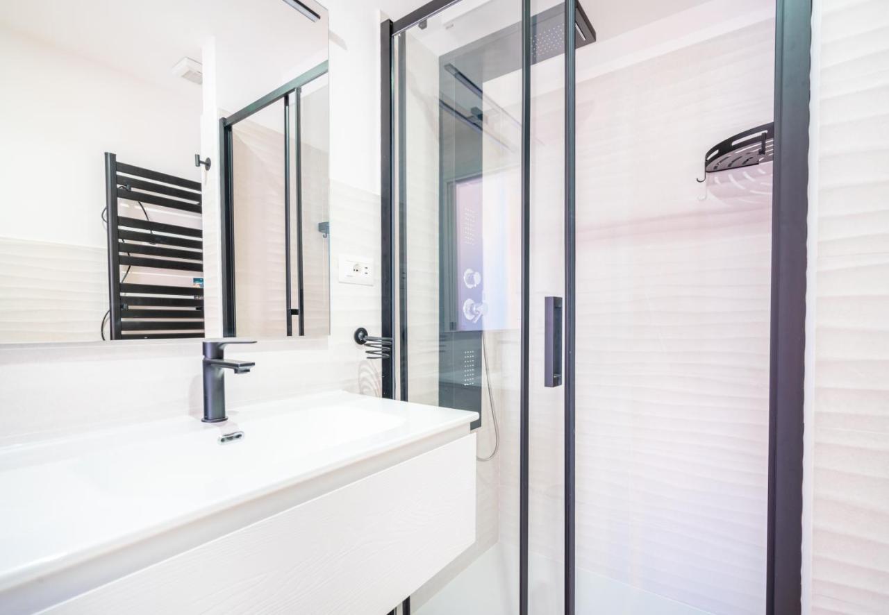 Sunscape Rooms Cagliari City Center Luaran gambar