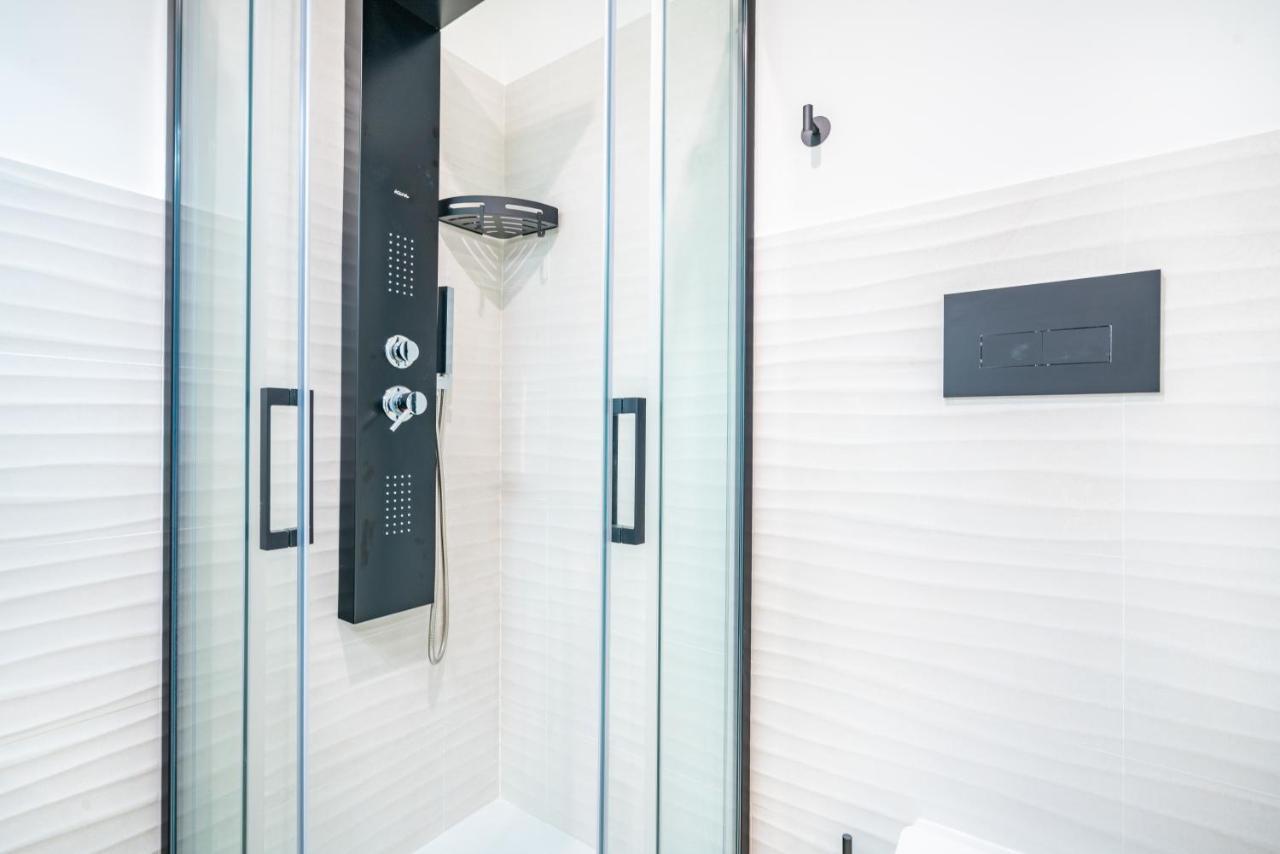 Sunscape Rooms Cagliari City Center Luaran gambar