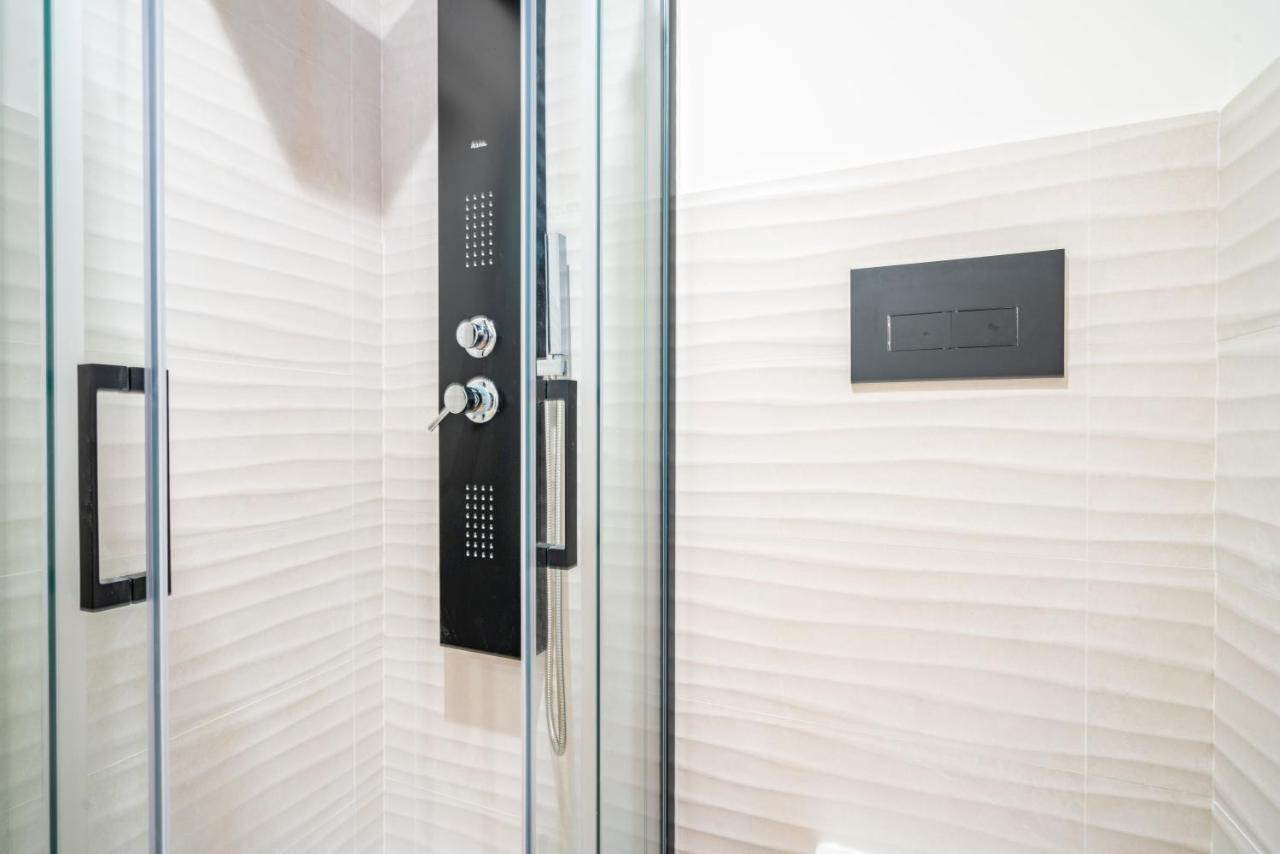 Sunscape Rooms Cagliari City Center Luaran gambar