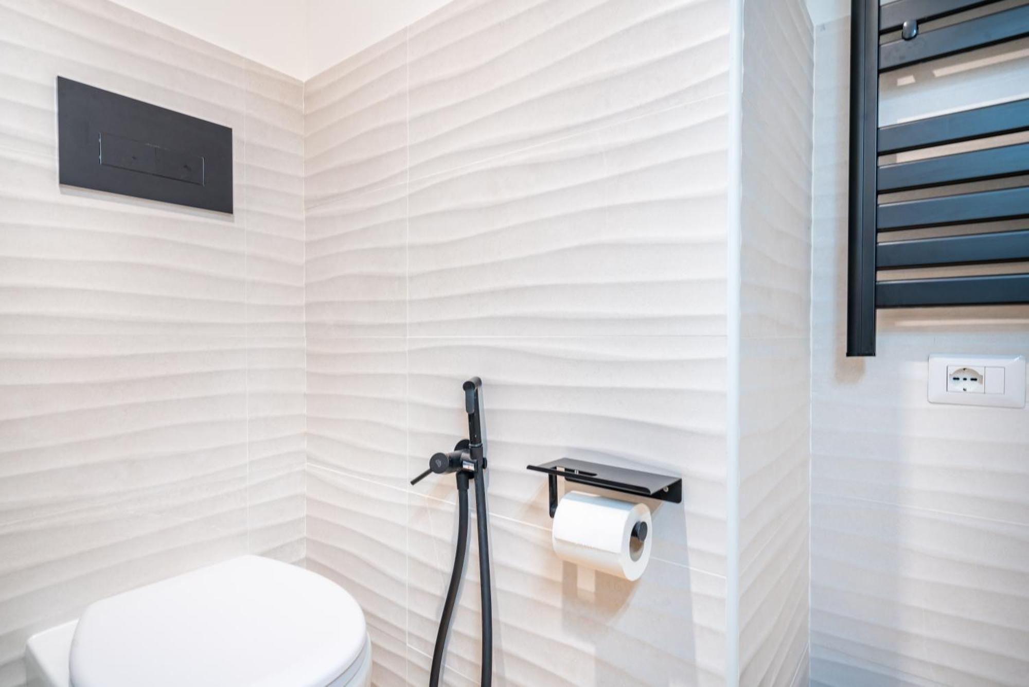Sunscape Rooms Cagliari City Center Luaran gambar